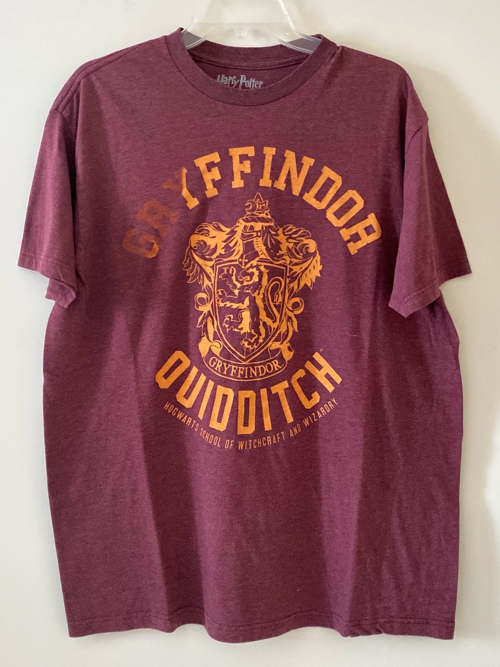 Harry Potter Men’s Gryffindor Graphic Tees - XL - Pre-owned